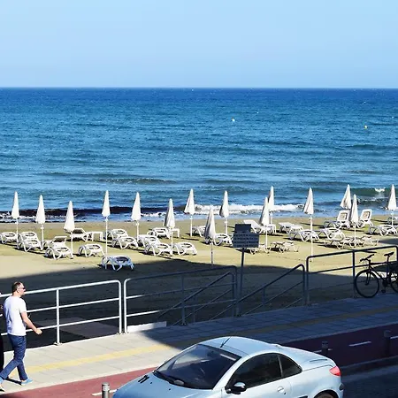 Mackenzie Beach Zen-apartment Ларнака