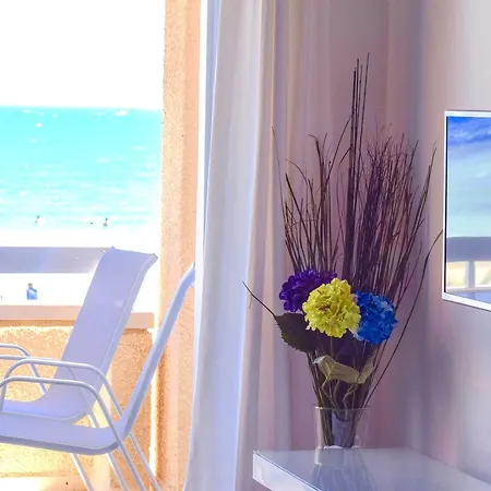Mackenzie Beach Zen-apartment Ларнака
