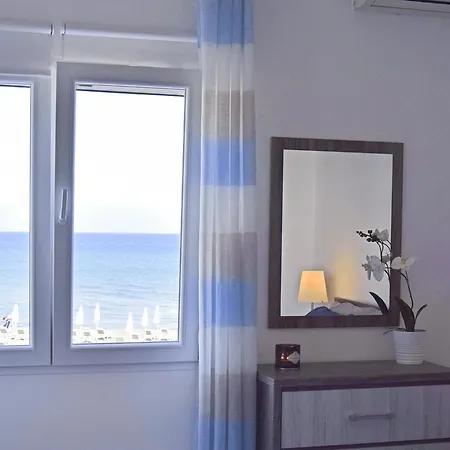 Mackenzie Beach Zen-apartment 公寓 *